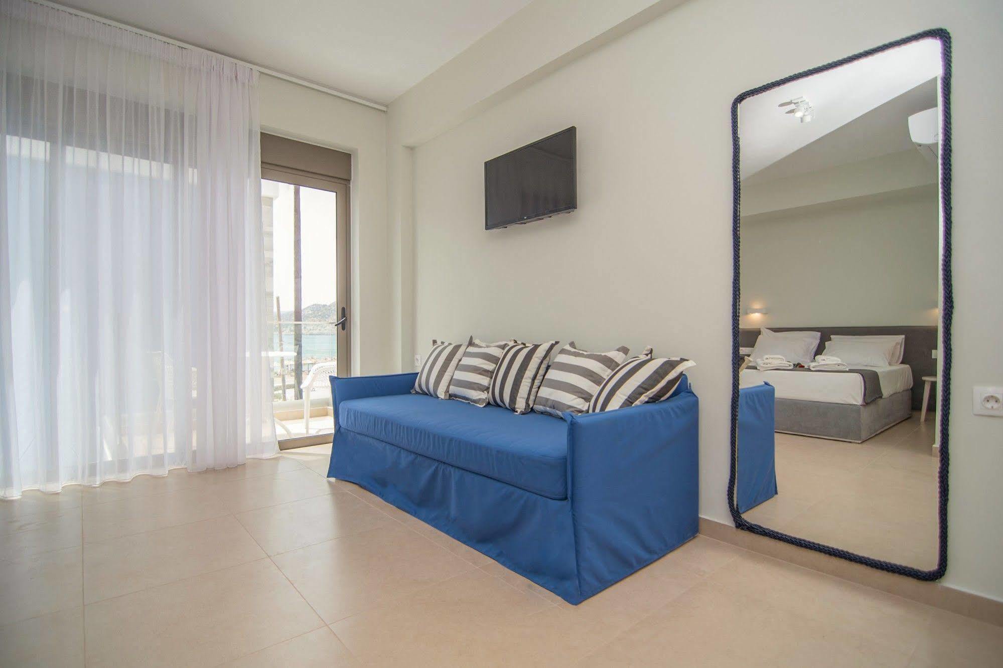 Hotel Blue Horizon Paleochora Exterior foto